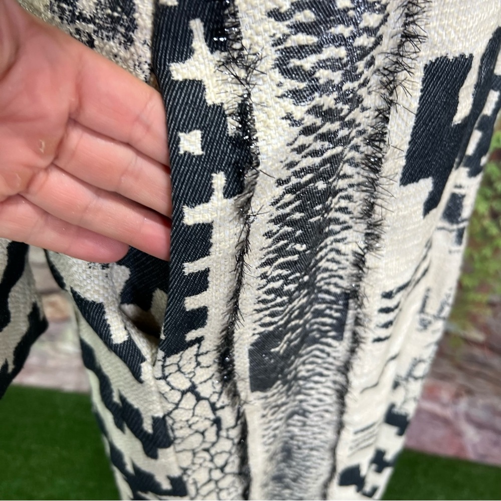 RARE MARIA CORNEJO FOR BARNEYS Cream and Black Aztec Print Long Line Cardigan, 0 - Picture 15 of 15
